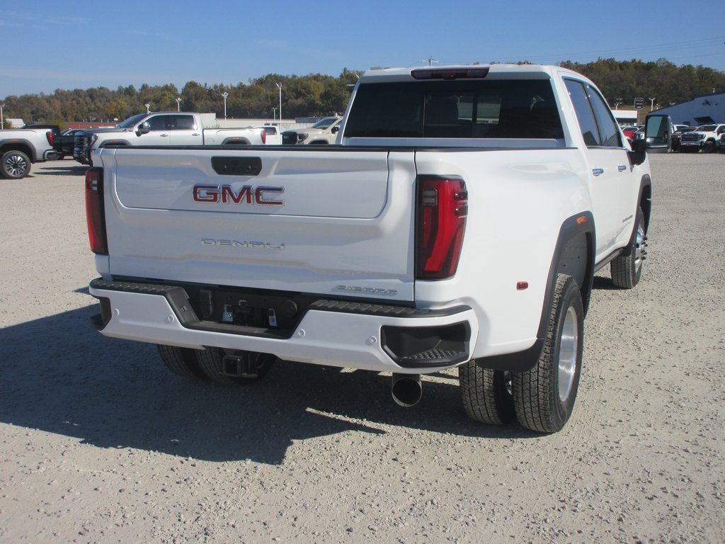 New 2026 GMC Sierra 3500 Denali w/ Denali Reserve Package image 5