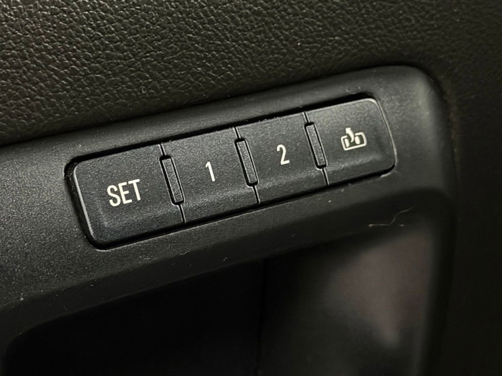 Used 2014 GMC Sierra 1500 Denali image 28