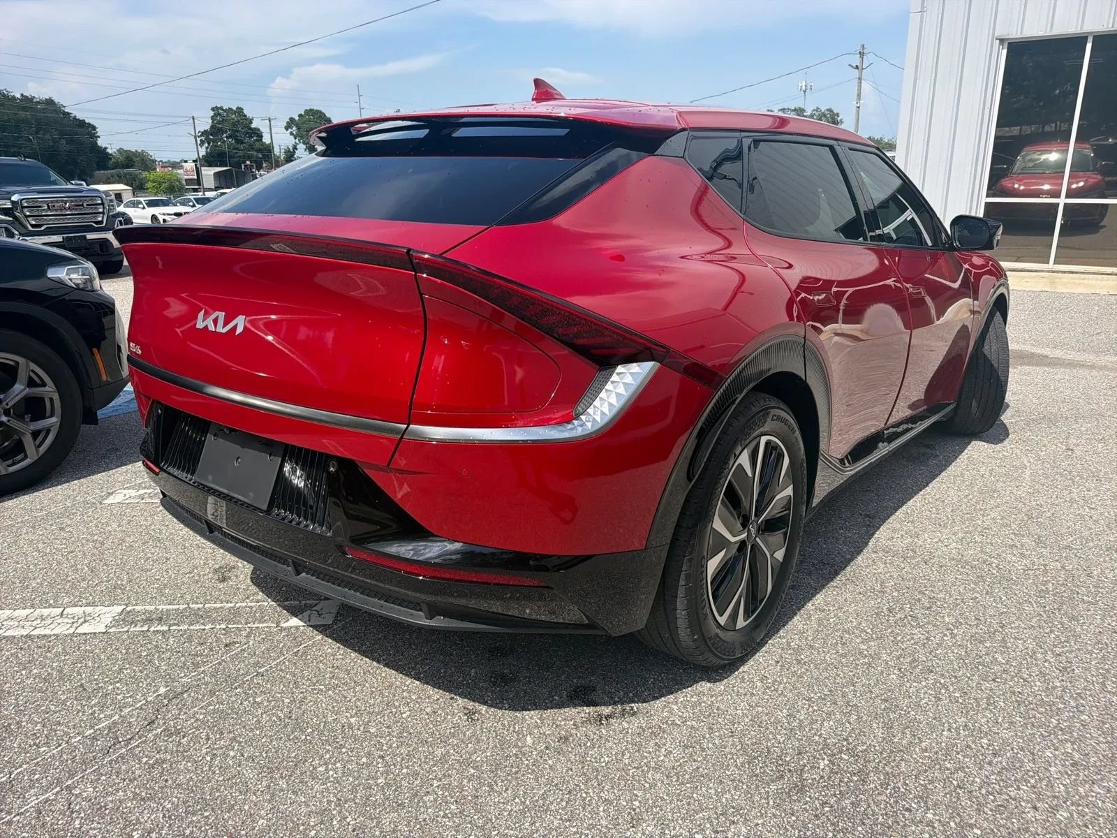 Used 2023 Kia EV6 Wind RWD image 7