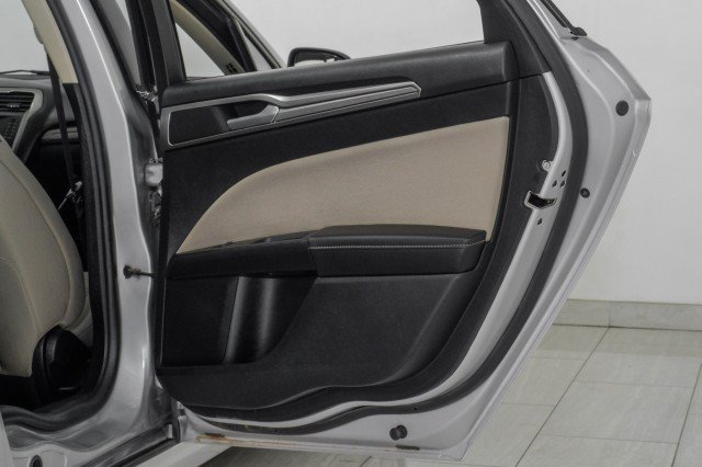 Used 2018 Ford Fusion S FWD image 50