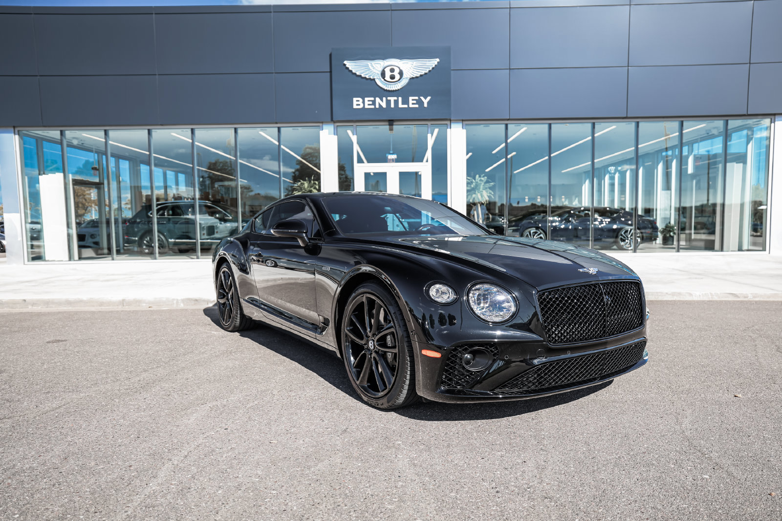 Certified 2024 Bentley Continental GT AWD/4WD image 18