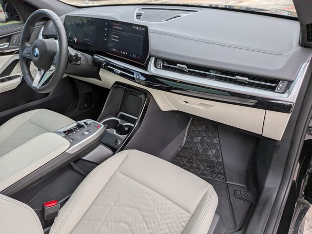Used 2026 BMW X2 xDrive28i w/ Convenience Package AWD/4WD image 32