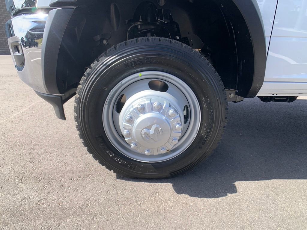 New 2026 RAM 5500 Tradesman w/ Chrome Appearance Group image 28