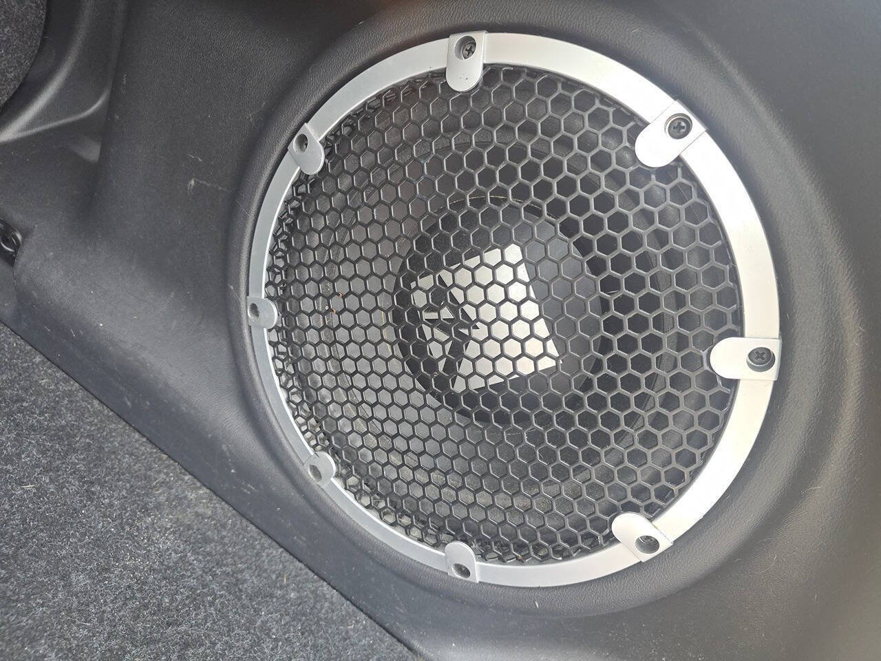 Used 2014 Mitsubishi Outlander Sport SE FWD image 21