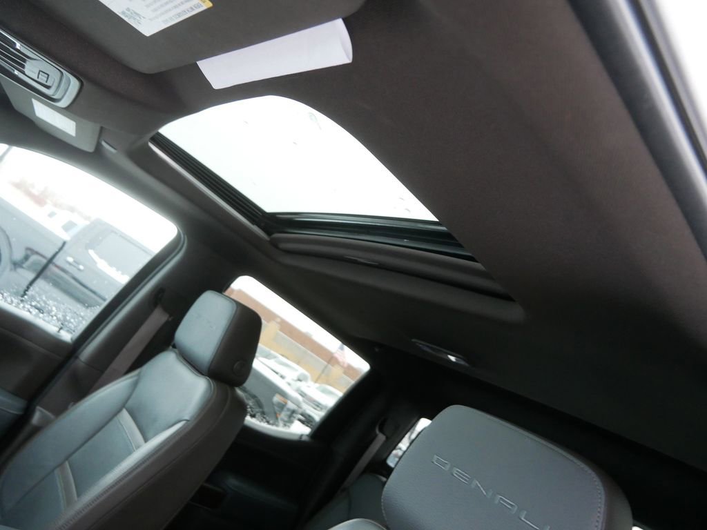 Used 2021 GMC Sierra 1500 Denali image 12