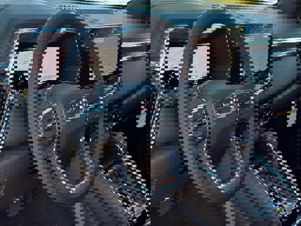 New 2026 GMC Canyon Elevation w/ Convenience Package image 29