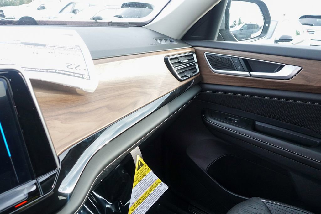 New 2026 Volkswagen Atlas SE image 23