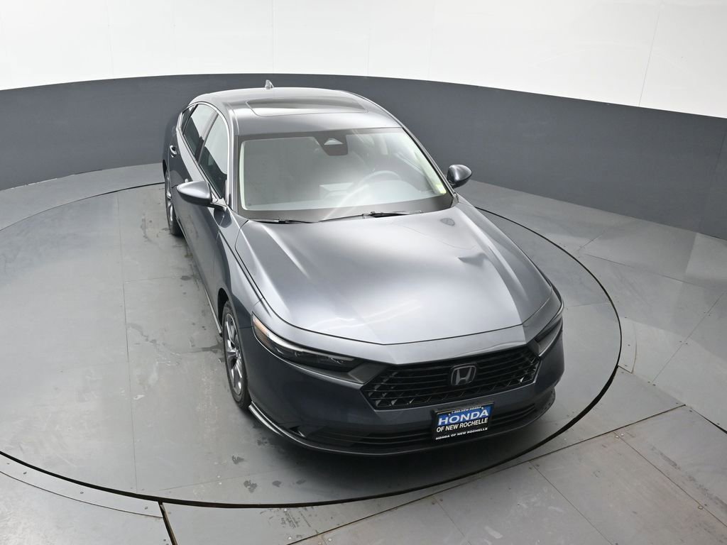 Used 2023 Honda Accord EX image 41