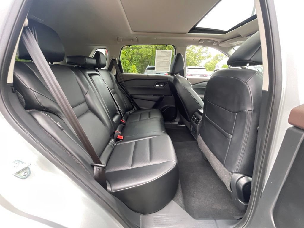 Certified 2023 Nissan Rogue SV w/ SV Premium B Package AWD/4WD image 23