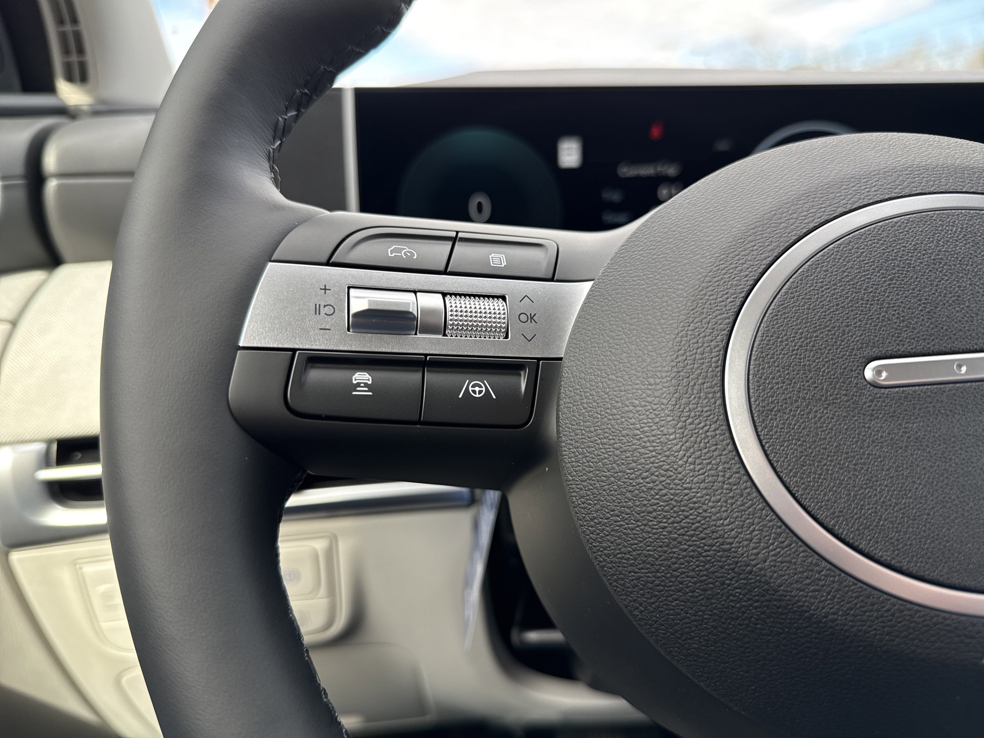 New 2026 Hyundai Tucson Limited image 18