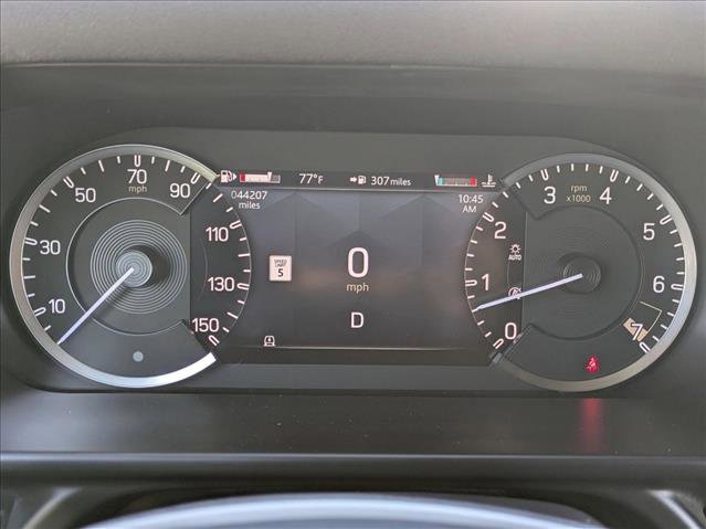 Certified 2023 Land Rover Defender 130 X-Dynamic SE image 11