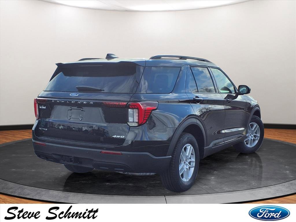 New 2026 Ford Explorer Active image 24