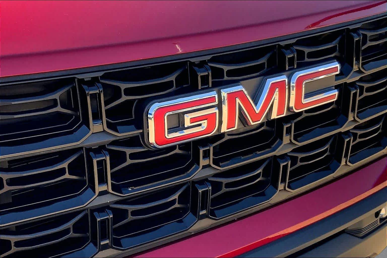 Used 2025 GMC Canyon Elevation w/ Convenience Package AWD/4WD image 30