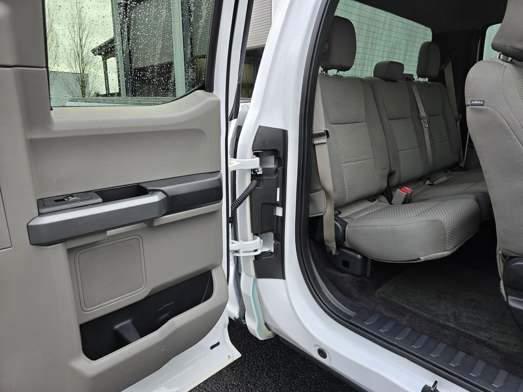 Used 2016 Ford F150 XLT w/ Equipment Group 301A Mid image 15