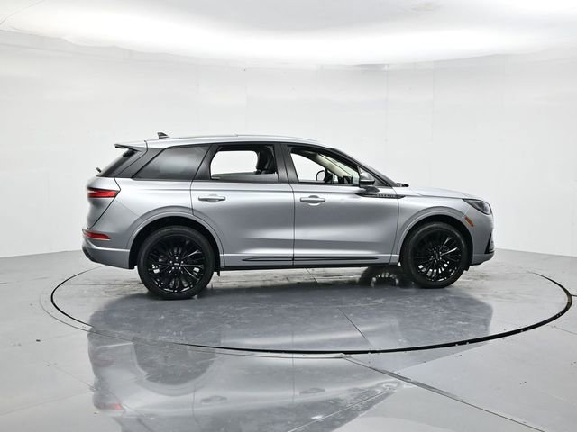 Used 2024 Lincoln Corsair FWD w/ Equipment Group 101A image 2