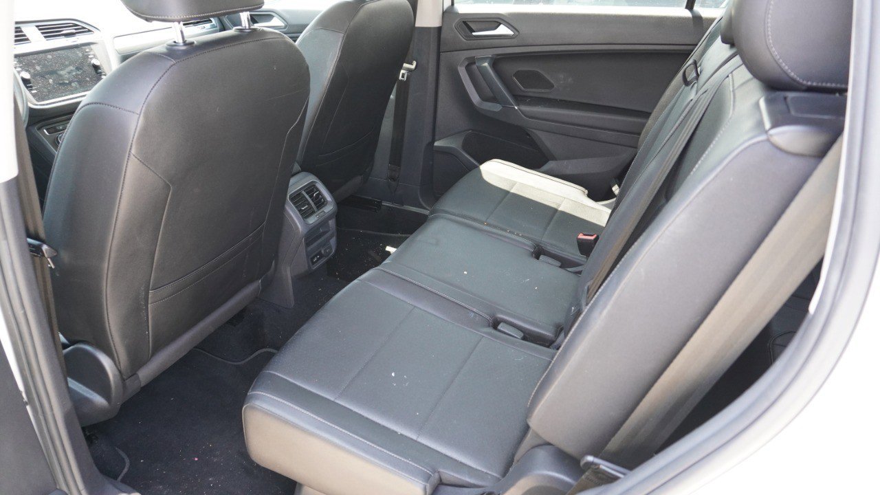 Used 2020 Volkswagen Tiguan SE FWD image 11
