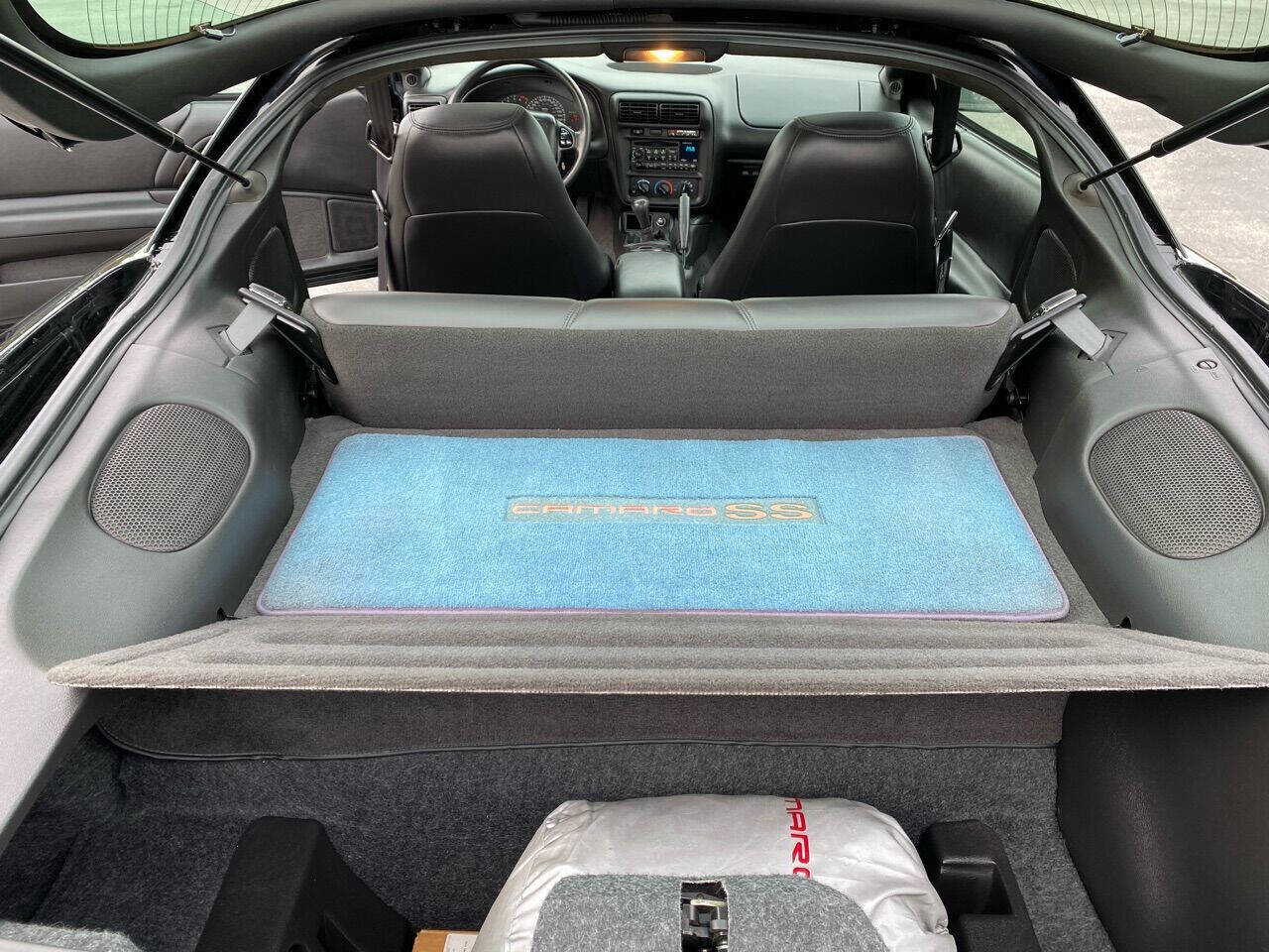 Used 2002 Chevrolet Camaro Z28 w/ SS Performance/Appearance Pkg image 17