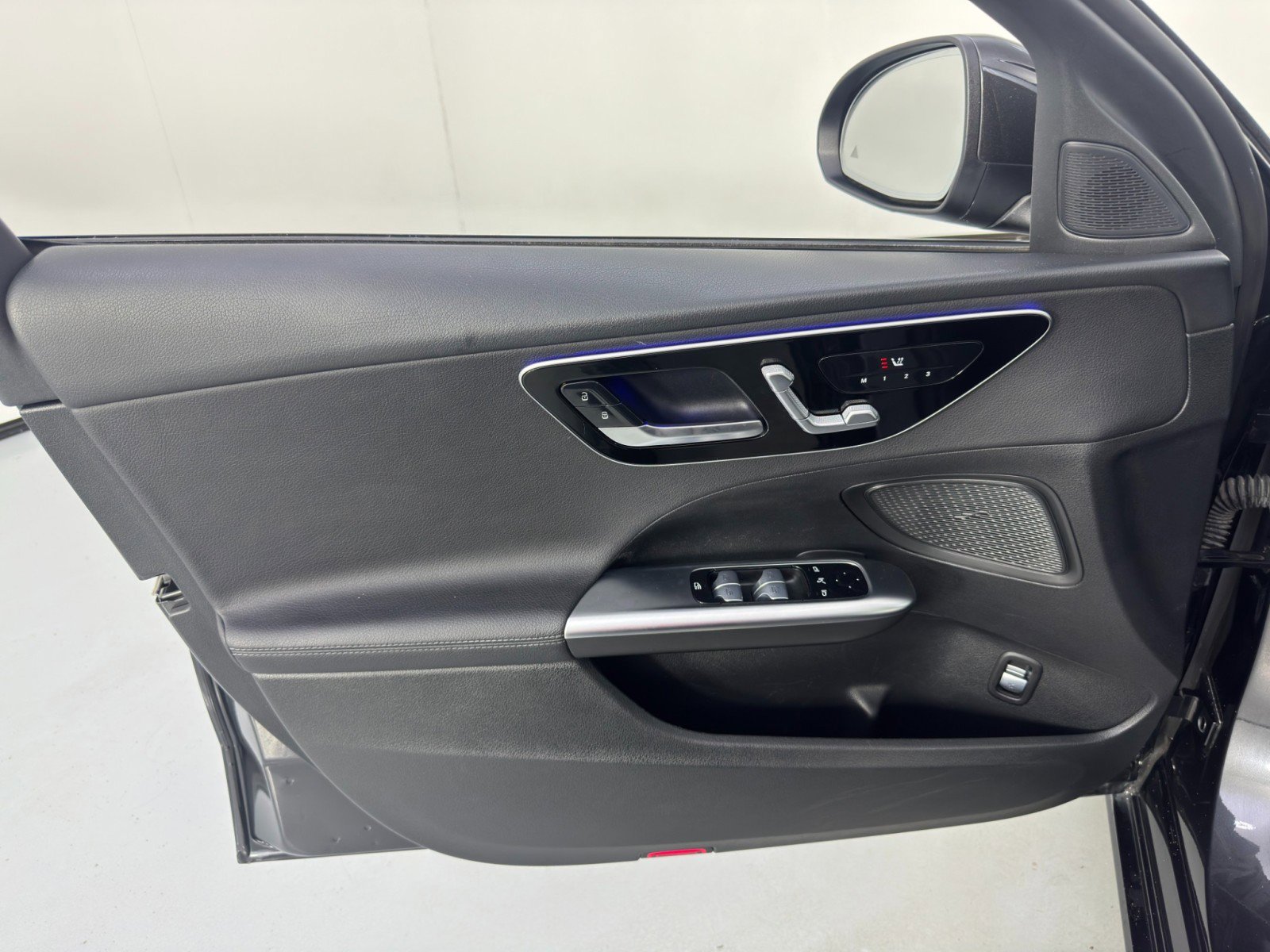 Used 2022 Mercedes-Benz C 300 Sedan image 41