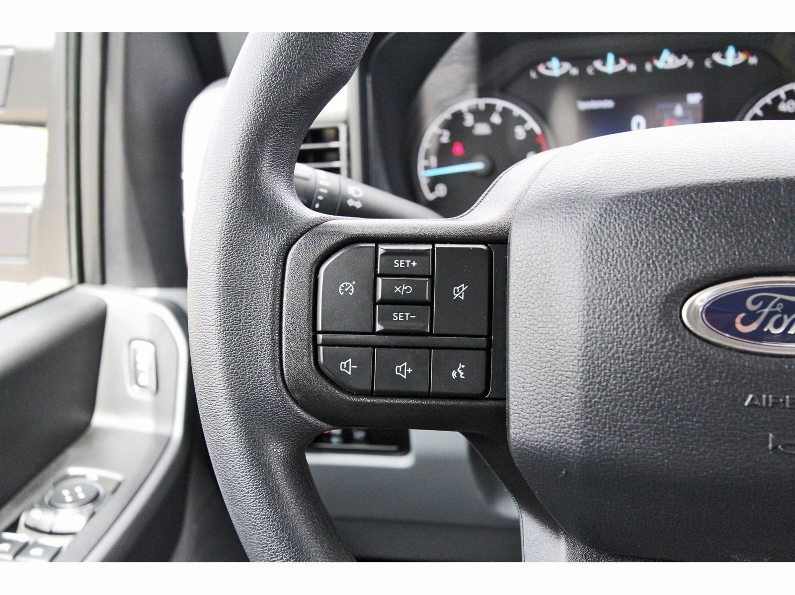 Used 2024 Ford F250 XLT AWD/4WD image 22