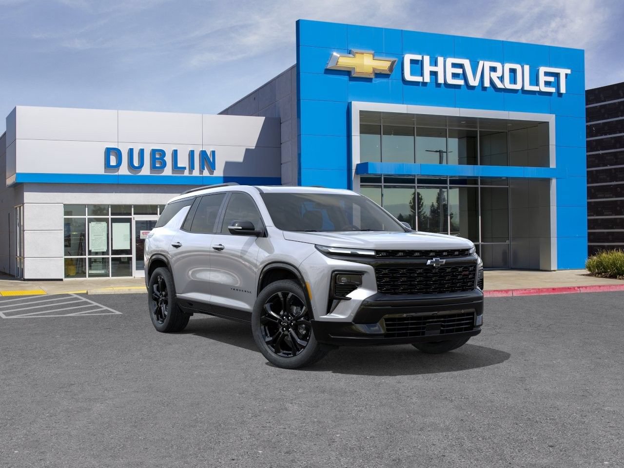 New 2027 Chevrolet Traverse RS w/ LPO, Floor Liner Package AWD/4WD image 2