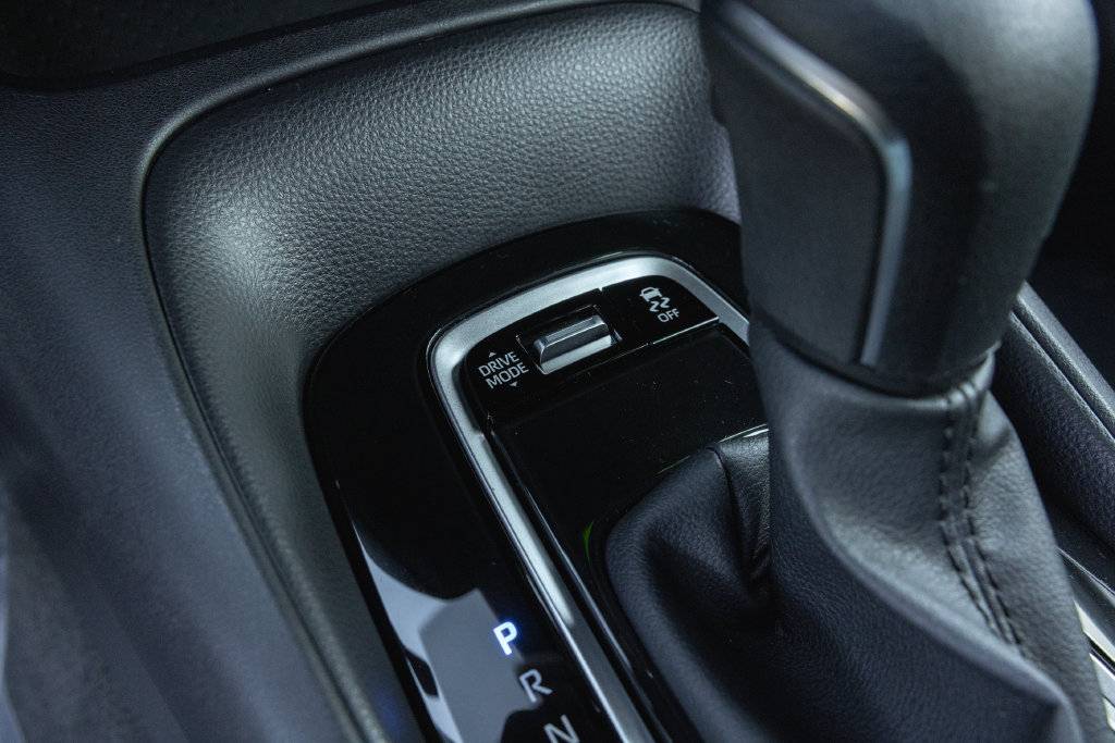 Used 2026 Toyota Corolla SE FWD image 19