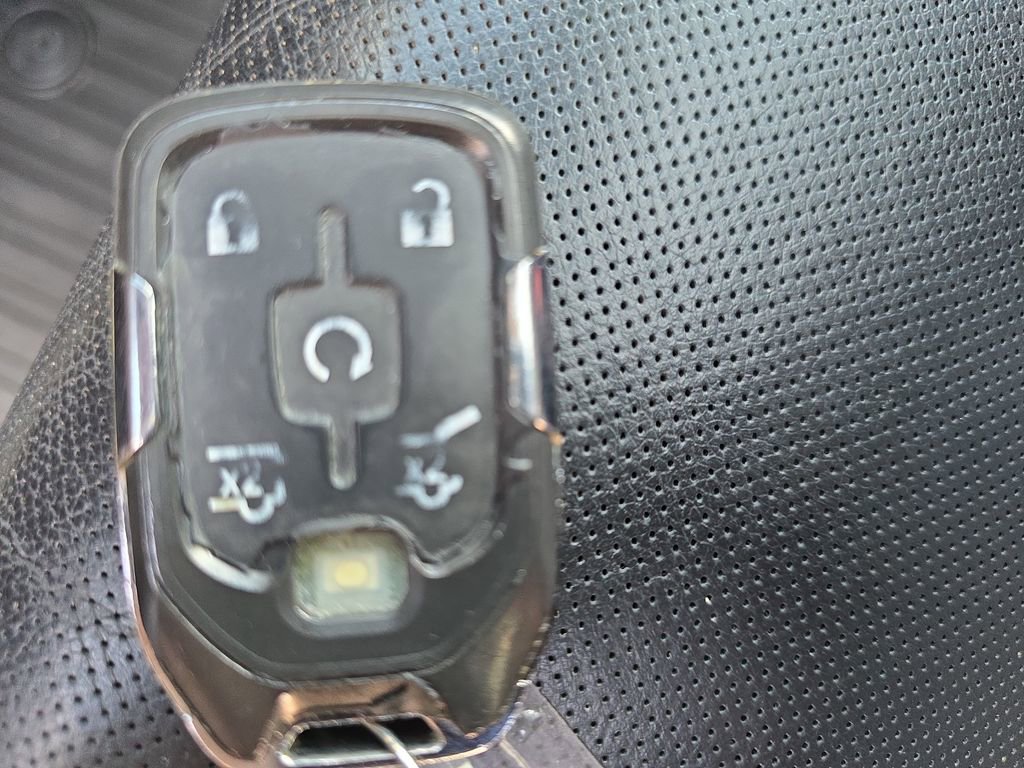 Used 2017 Chevrolet Suburban Premier image 39