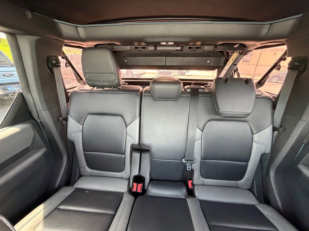 Used 2022 Ford Bronco Black Diamond image 17