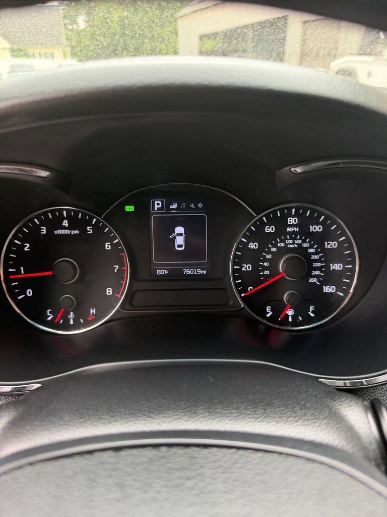 Used 2018 Kia Forte S FWD image 8