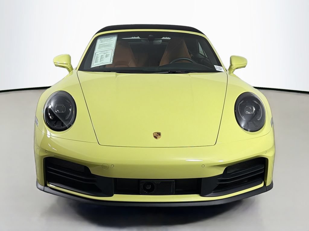 Used 2025 Porsche 911 Carrera image 2