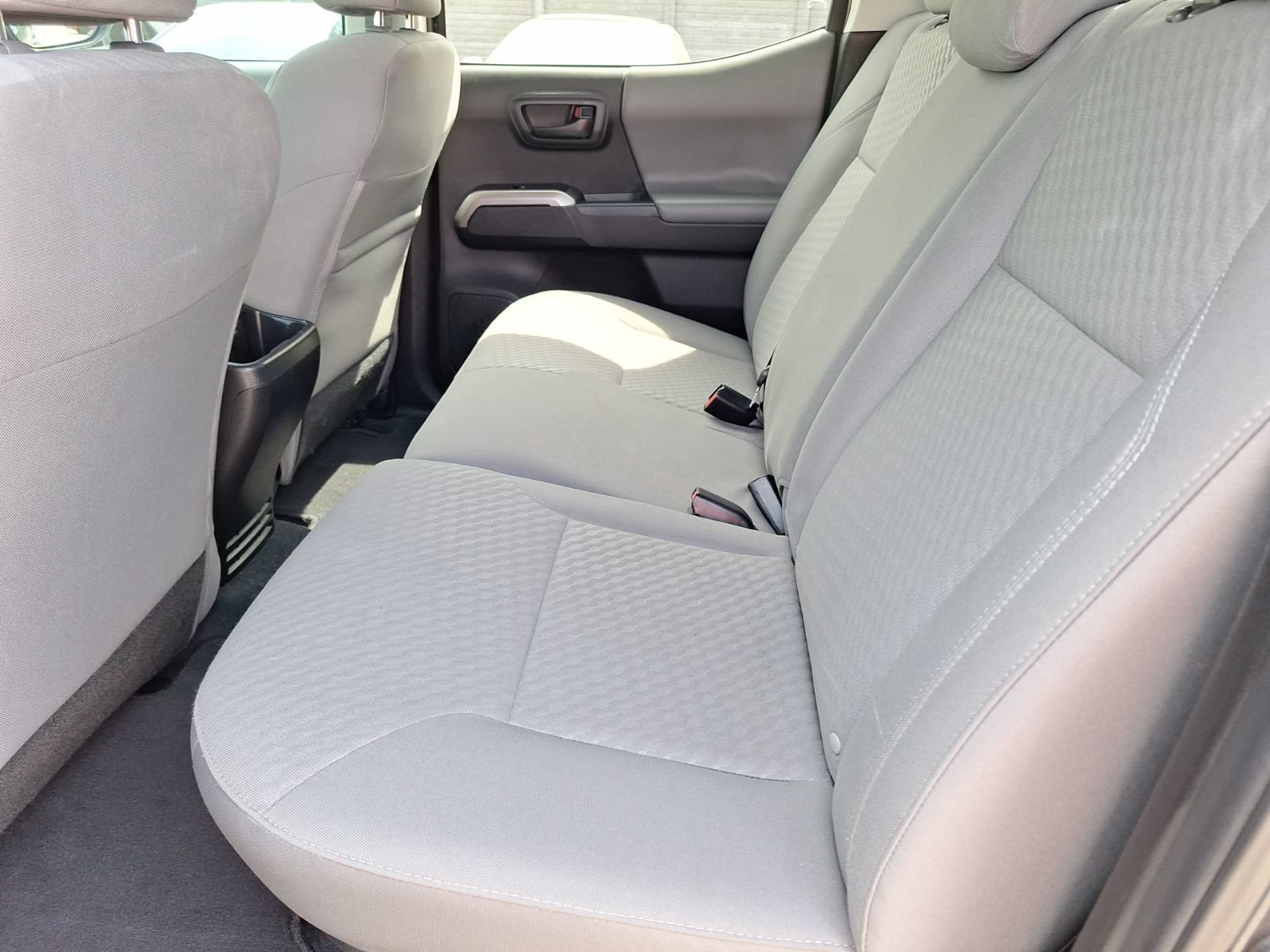 Used 2023 Toyota Tacoma SR5 RWD image 30