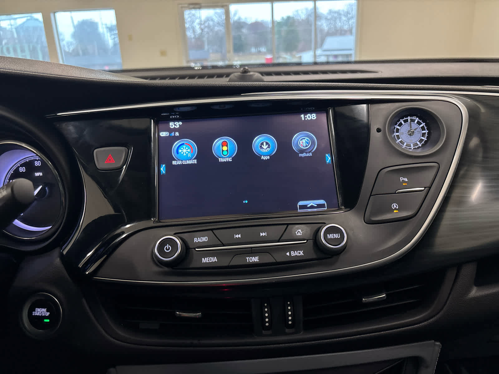 Used 2019 Buick Envision Essence image 39