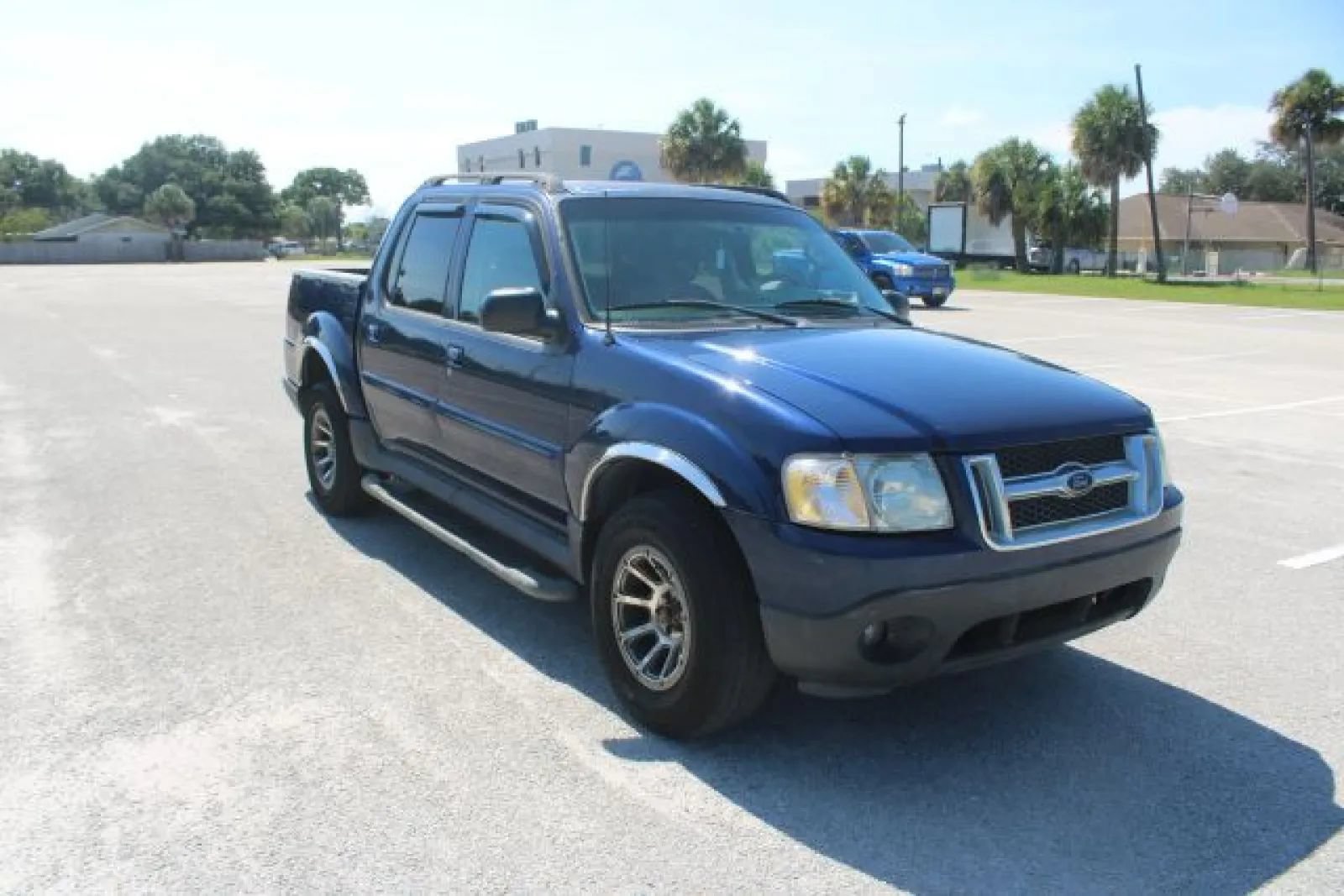 Used 2005 Ford Explorer Sport Trac XLT RWD image 32