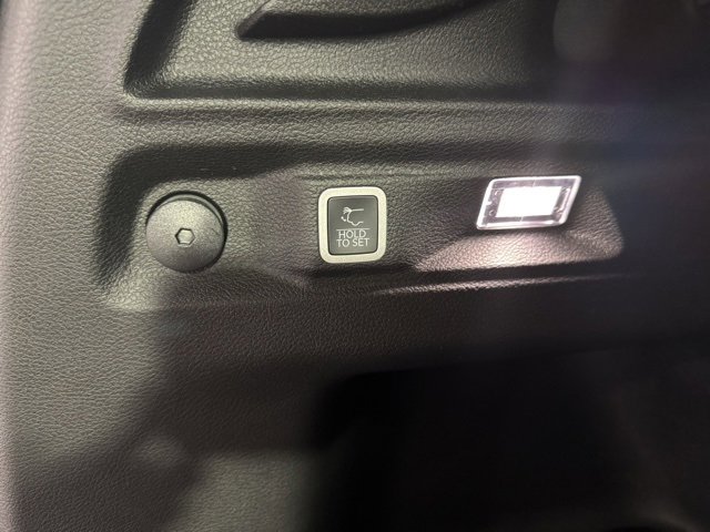 New 2025 Jeep Grand Cherokee L Altitude image 39