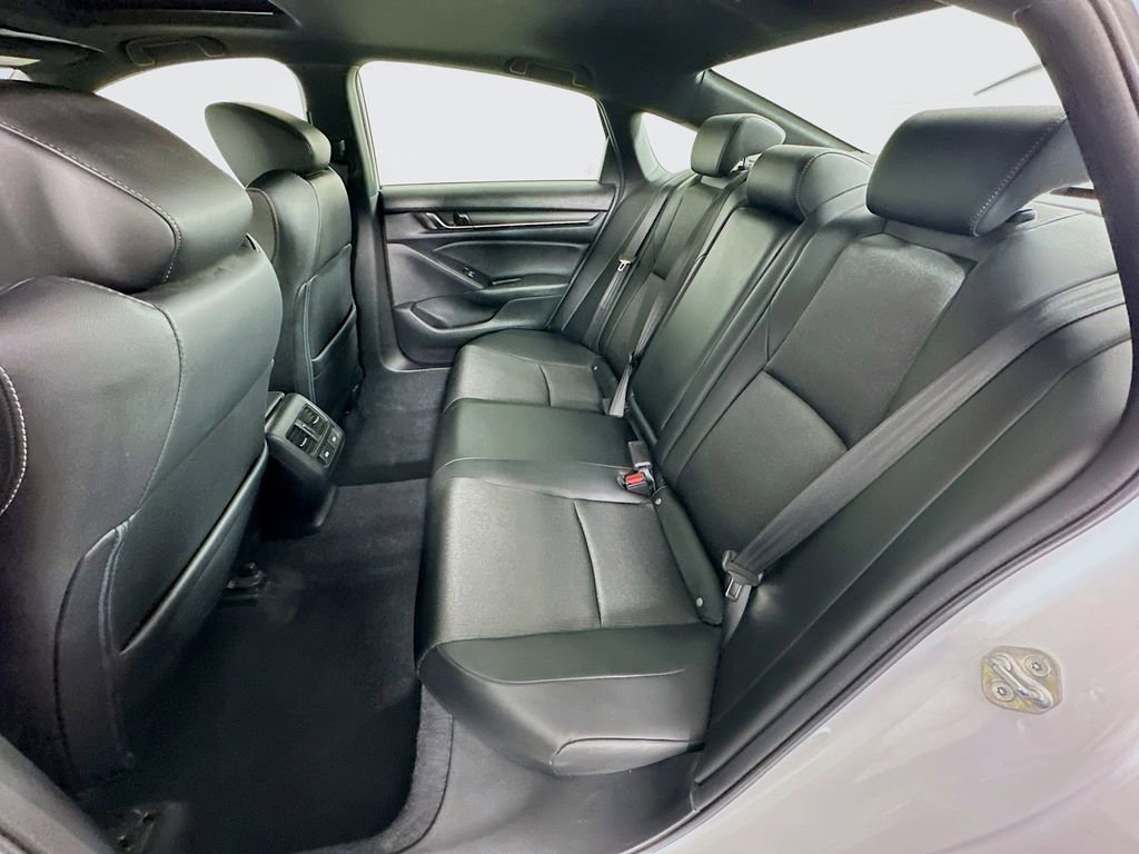 Used 2022 Honda Accord Sport image 32