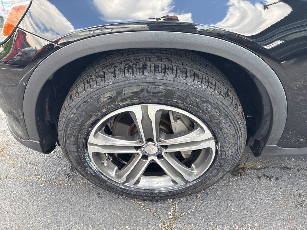 Used 2016 Mercedes-Benz GLC 300 4MATIC image 6