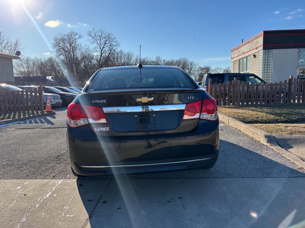 Used 2015 Chevrolet Cruze LTZ w/ Sun, Sound and Sport Package image 20