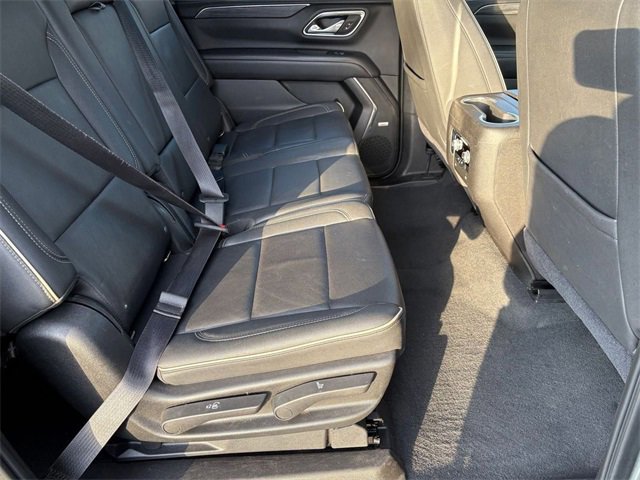 Used 2021 GMC Yukon XL SLT image 41