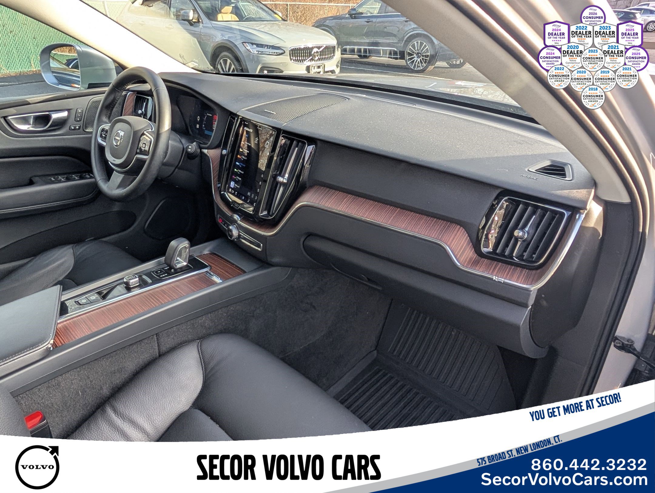 Certified 2023 Volvo XC60 B5 Plus image 28