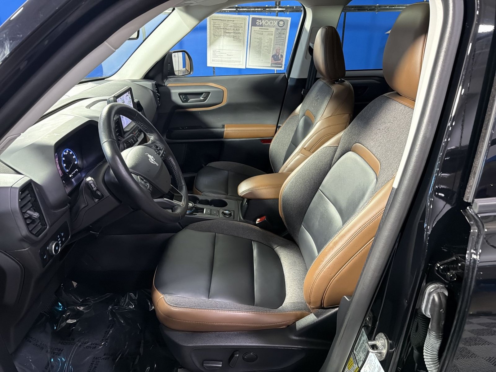 Used 2023 Ford Bronco Sport Outer Banks w/ Tech Package AWD/4WD image 23