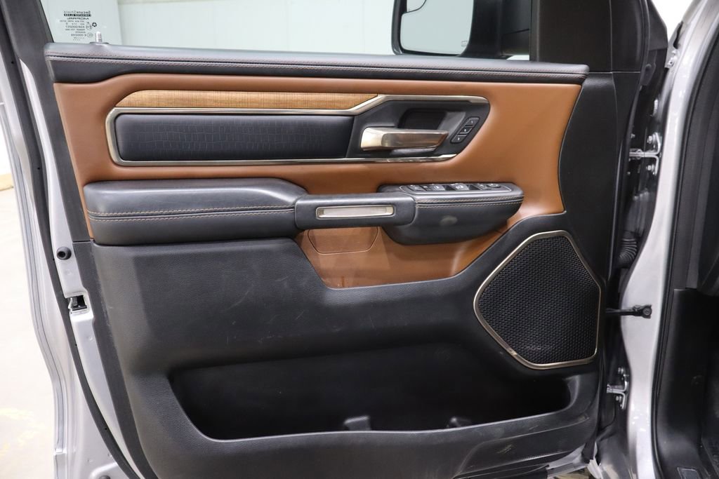 Used 2022 RAM 1500 Limited w/ Body Color Bumper Group image 14