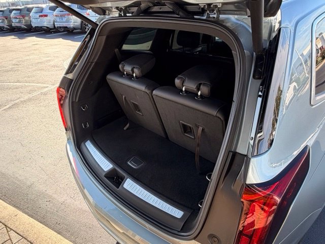 Used 2023 Cadillac XT6 Luxury AWD/4WD image 10