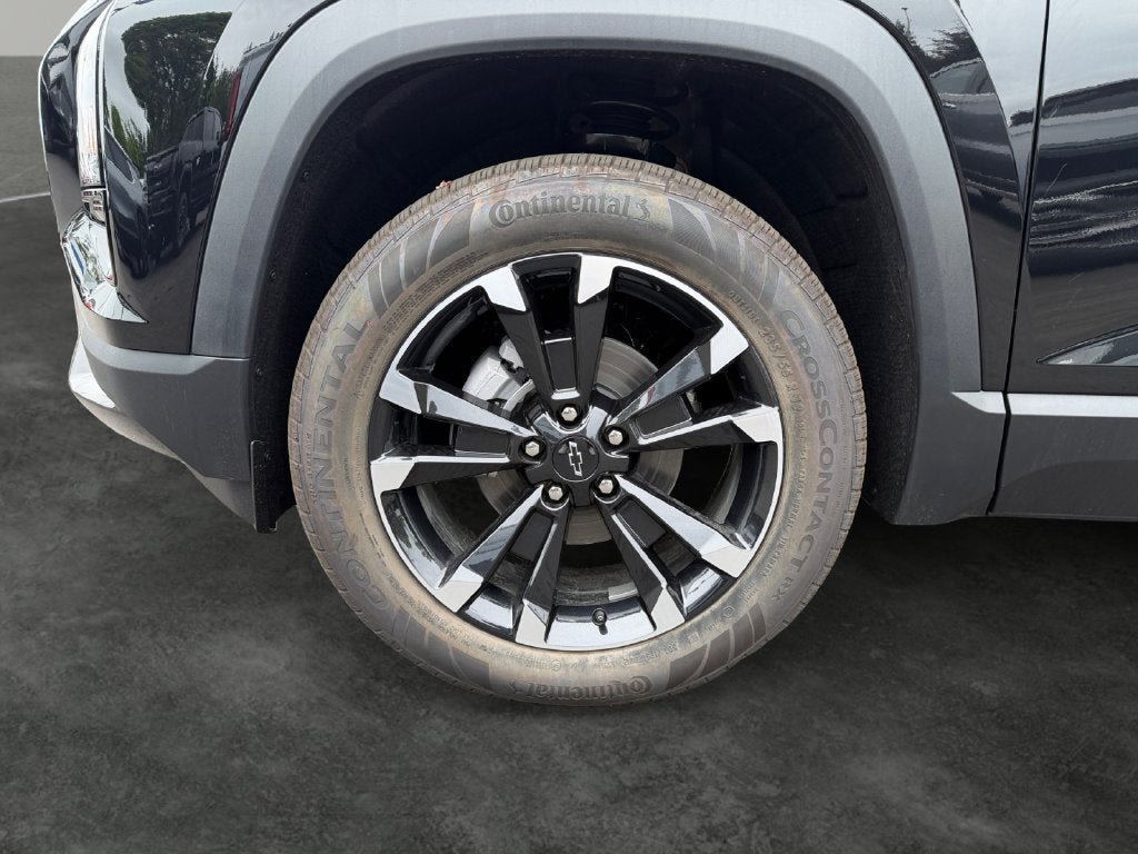 New 2026 Chevrolet Equinox RS w/ Safety and Technology Package AWD/4WD image 4