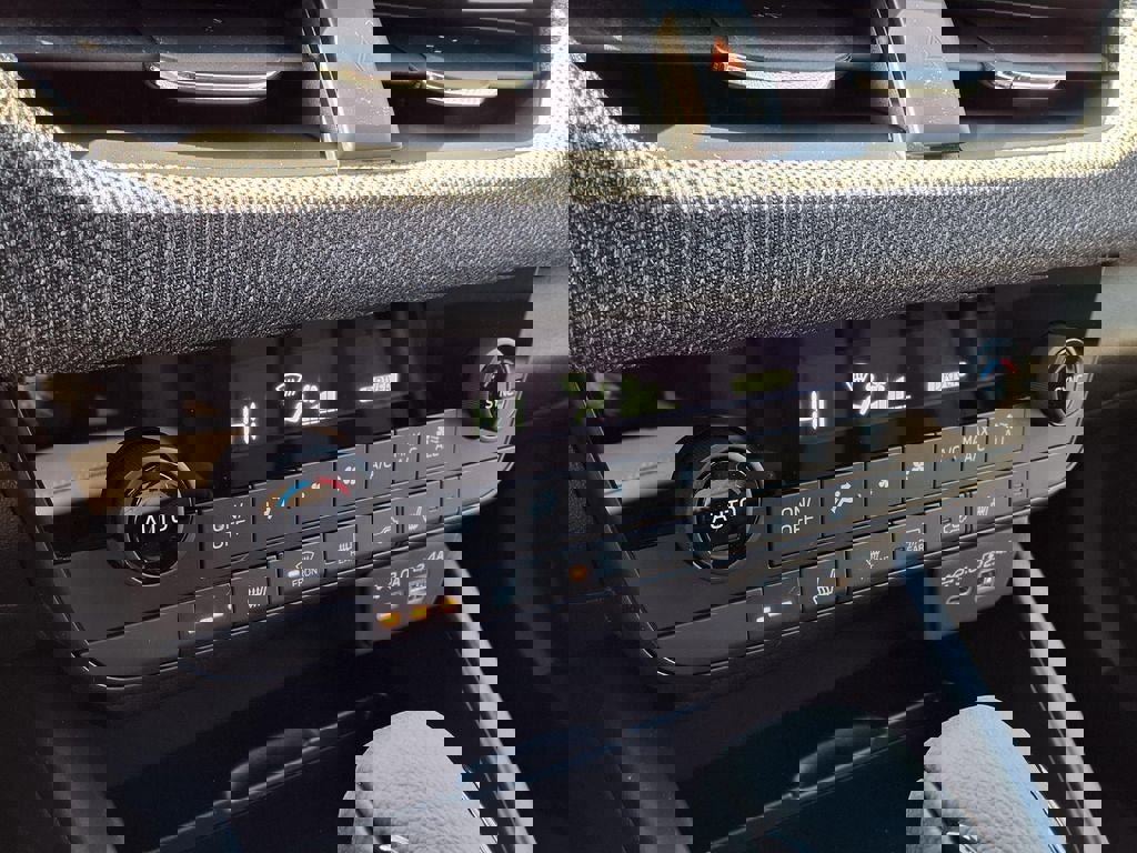 New 2026 Subaru Outback Limited image 6