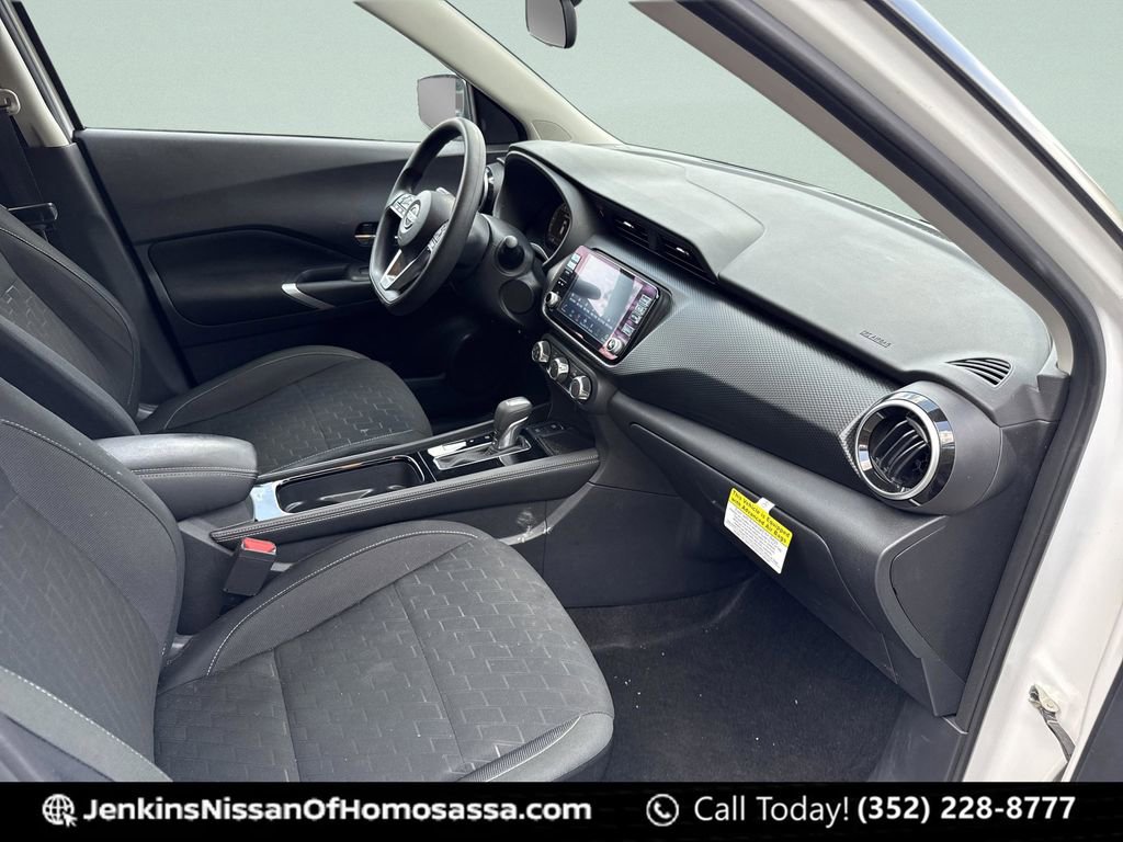 Certified 2024 Nissan Kicks SV image 22