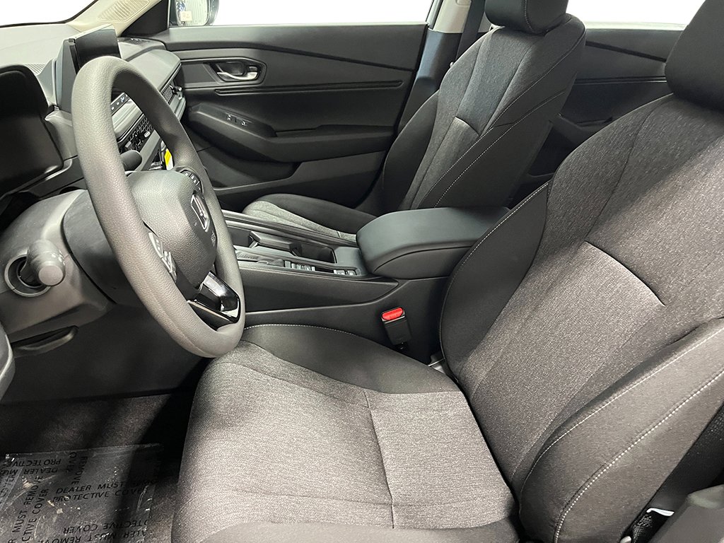 New 2025 Honda Accord SE image 12