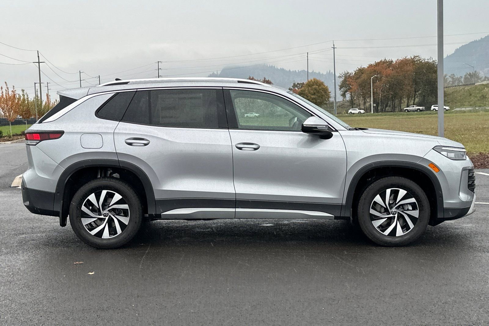 New 2026 Volkswagen Tiguan S AWD/4WD video 2