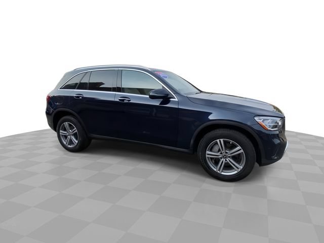 Used 2021 Mercedes-Benz GLC 300 4MATIC image 3