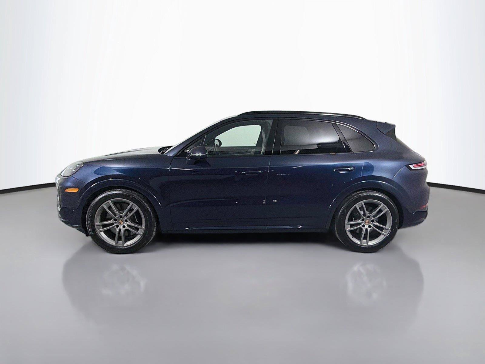 Certified 2026 Porsche Cayenne GTS w/ Premium Package Plus AWD/4WD image 2