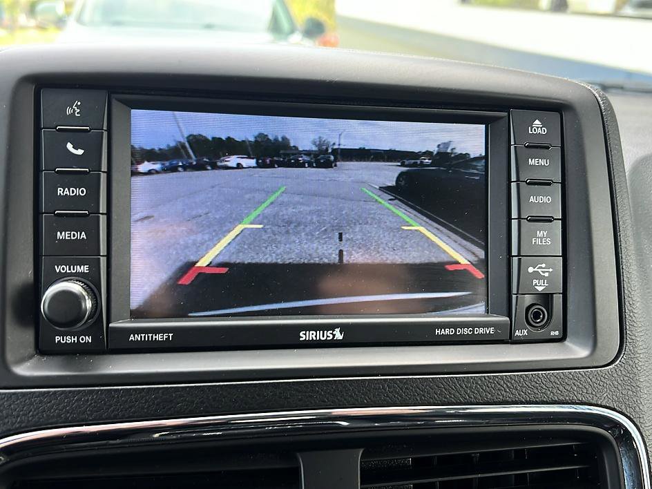 Used 2017 Dodge Grand Caravan GT image 13