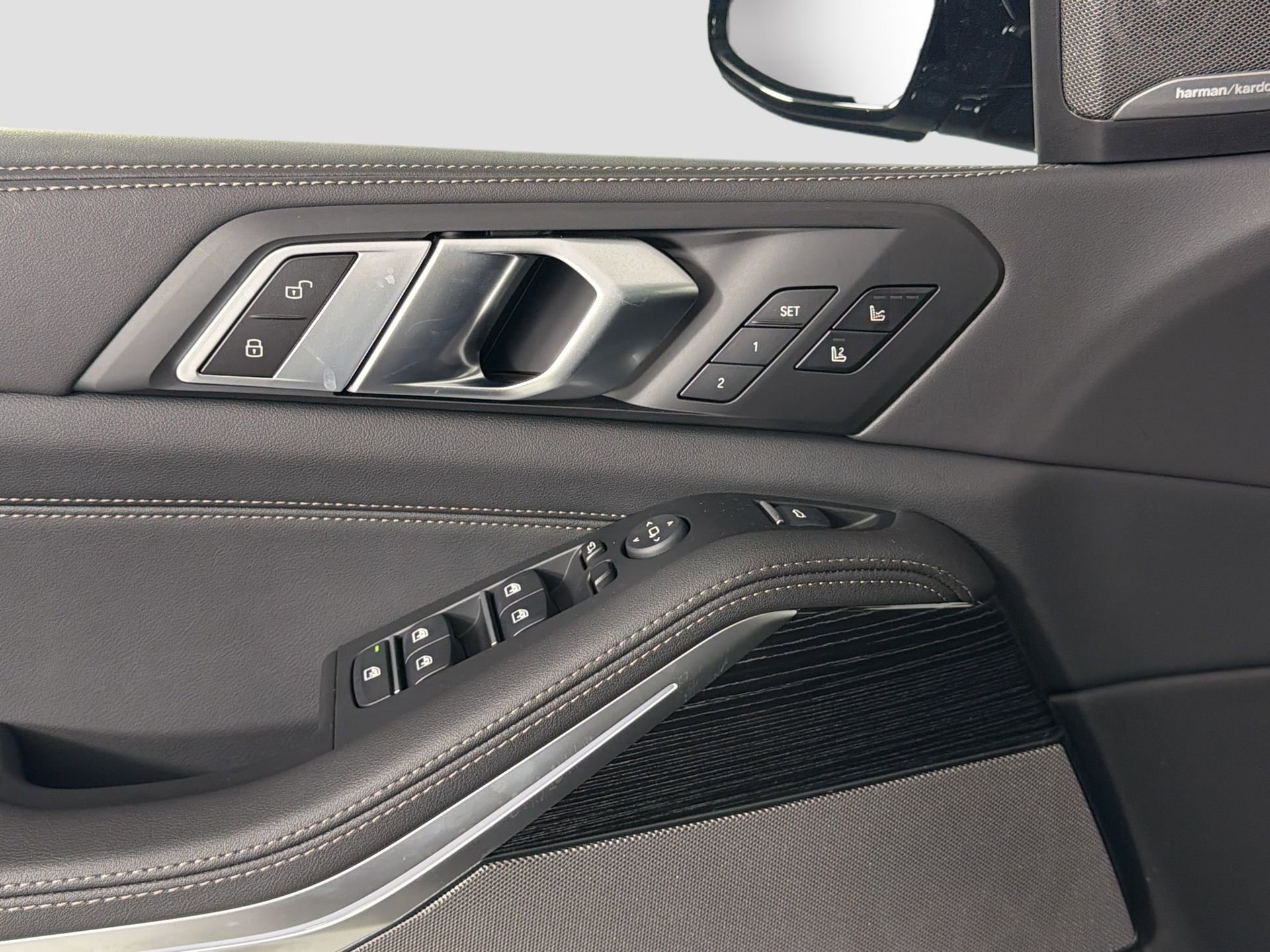 New 2026 BMW X5 xDrive40i image 17